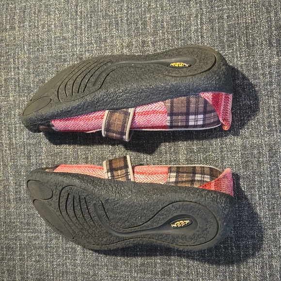 Keen plaid Mary Janes - Picture 5 of 5